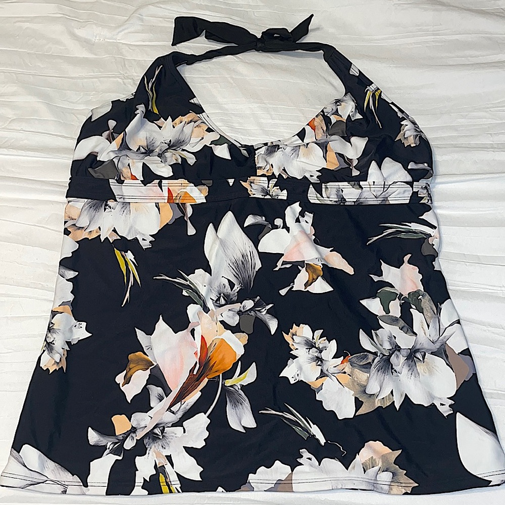 Athleta Swim tankini top